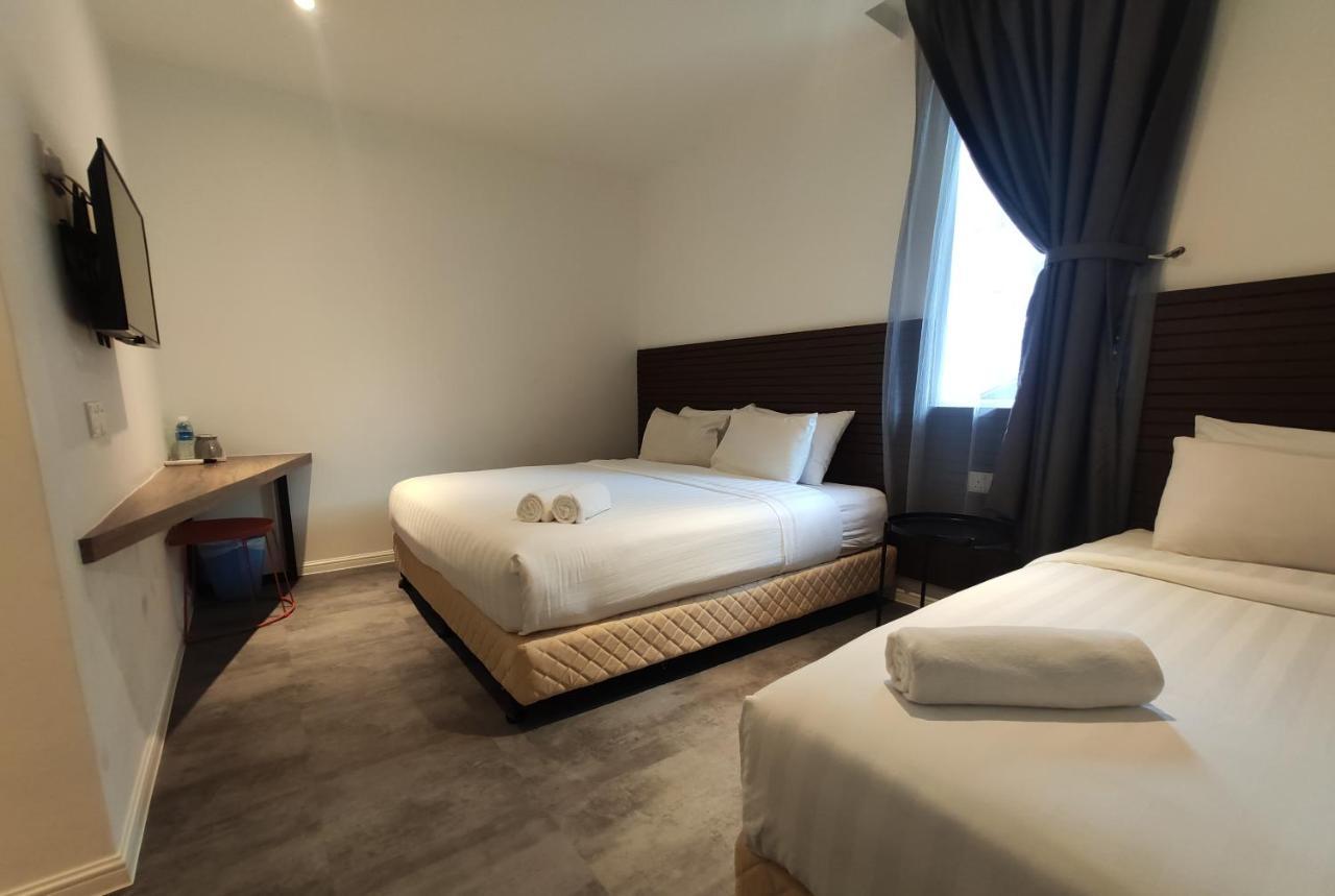 Hotel T Tandop 2*